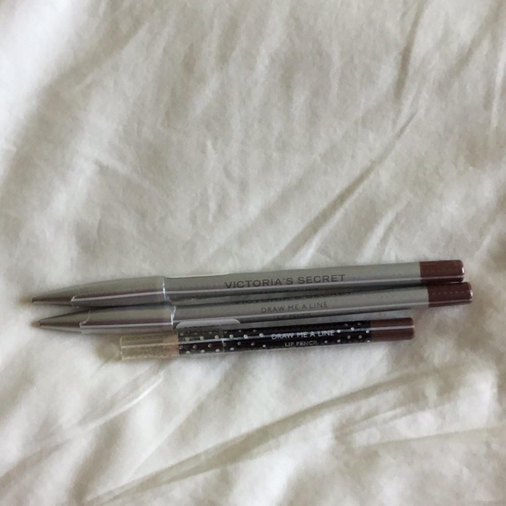 Victoria's Secret Silver and Brown Lip Liners